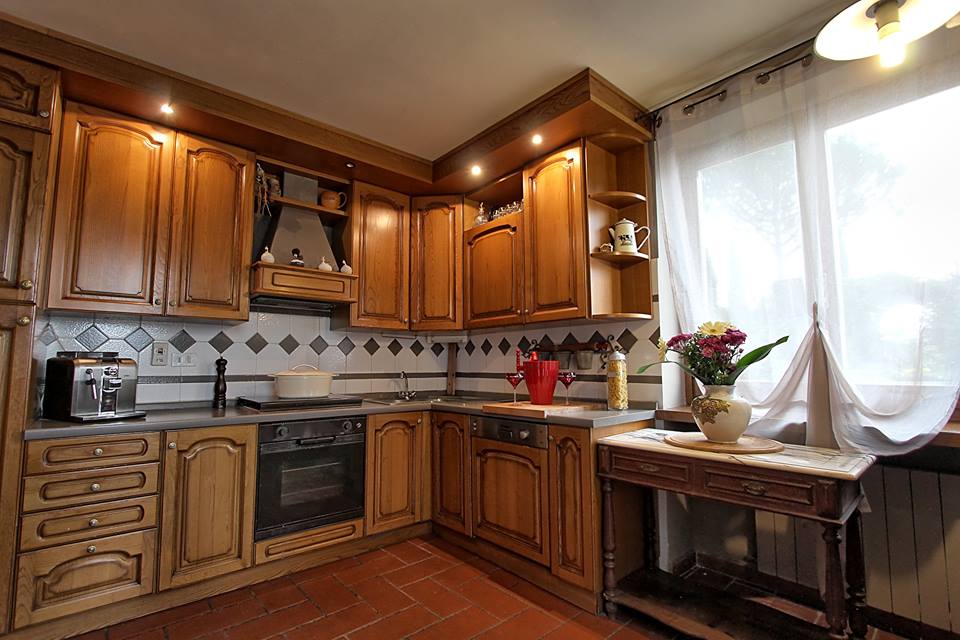 Villa,colline,pistoiesi,diapashome,real,estate,immobiliare,fortedeimarmi,miami_kitchen